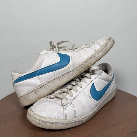 Rare Nike Tennis Sneakers - Picture 1 of 9